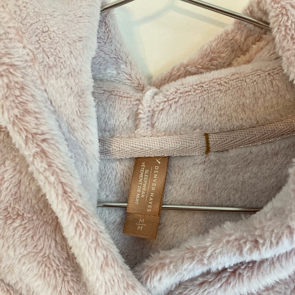 EUC Denver Hayes Women's Plush Velour Hooded Night Shirt - Picture 3 of 5